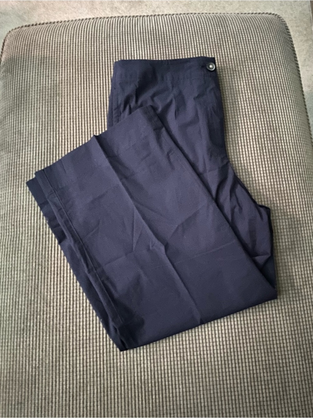 EUC. Talbots navy pants.